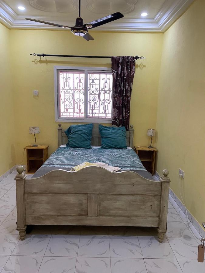The Compound Bed & Breakfast Bijilo Екстериор снимка