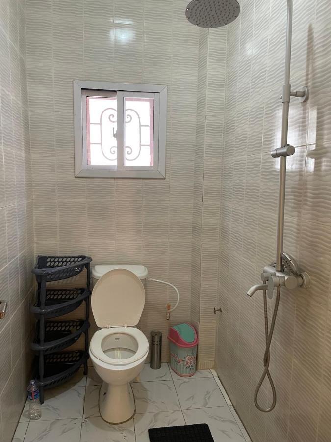 The Compound Bed & Breakfast Bijilo Екстериор снимка